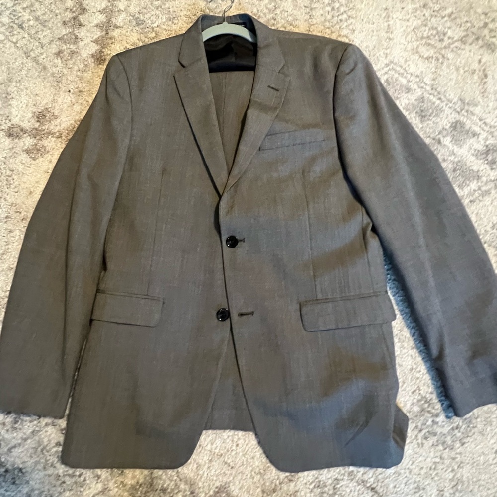 Tommy Hilfiger Men’s Suit